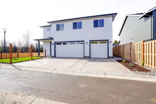 2924 NW 16th St in Battle Ground, WA - Building Photo