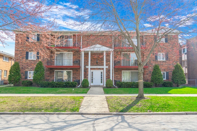 property at 21 S Waiola Ave