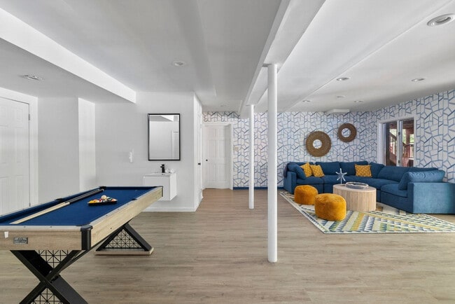 property at 2A Cherry Ln