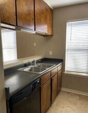 2518 Cypress Dr in College Station, TX - Foto de edificio - Building Photo