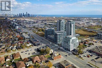 1195-1195 The Queensway in Toronto, ON - Building Photo - Building Photo