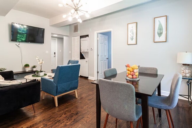 3301 N Harding Ave in Chicago, IL - Building Photo - Building Photo