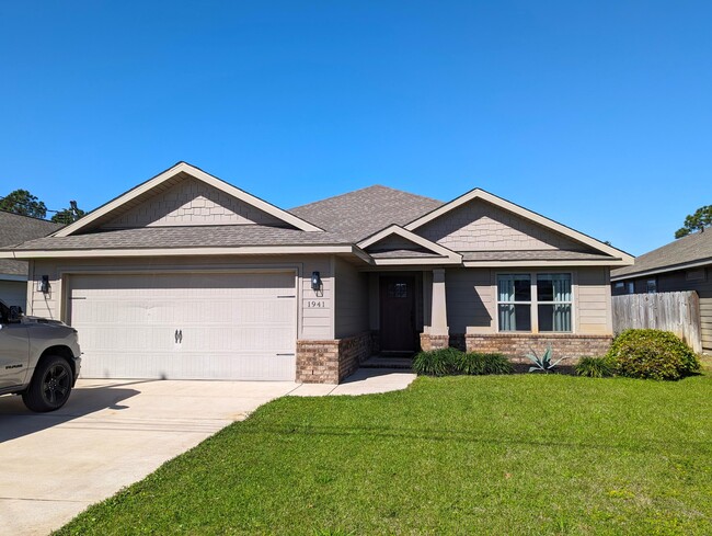 property at 1941 Esplanade St