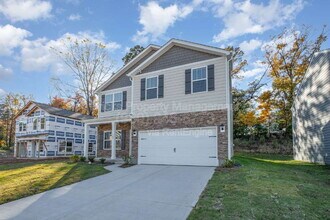 142 Rustling Waters Dr in Mooresville, NC - Building Photo - Building Photo
