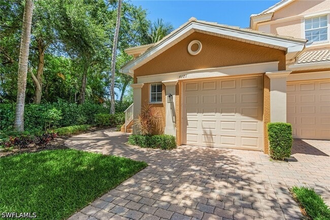 property at 9651 Spanish Moss Way