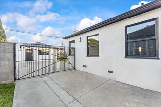 1835 S Crescent Heights Blvd in Los Angeles, CA - Building Photo - Building Photo
