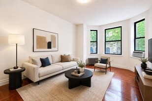 611 W 137th St, Unit 25 in New York, NY - Building Photo