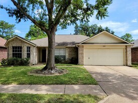 14619 Golden Cypress Ln in Cypress, TX - Building Photo