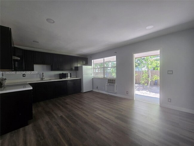 4095 N Andrews Ave in Fort Lauderdale, FL - Building Photo - Building Photo