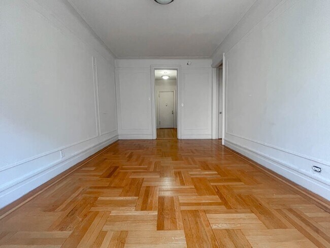 652 W 163rd St in New York, NY - Building Photo - Building Photo