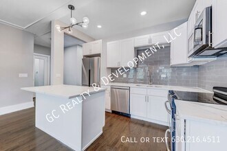 4329 N Ashland Ave in Chicago, IL - Building Photo - Building Photo