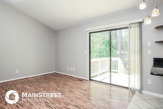 7809 Foxwood Dr in Raleigh, NC - Foto de edificio - Building Photo