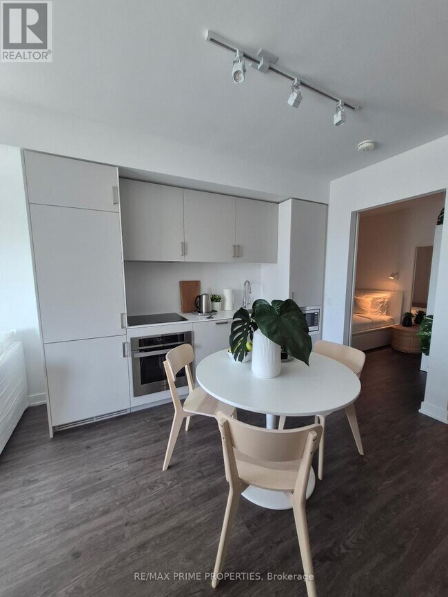 property at 88 Queen St E