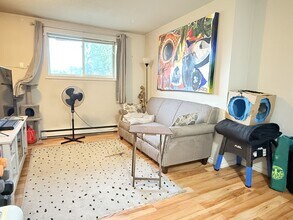 575 Assumption St in Windsor, ON - Building Photo - Building Photo