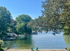 23 Valley View Ln in New Milford, CT - Building Photo - Building Photo