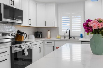 274 Barlow Ave in Cocoa Beach, FL - Building Photo - Building Photo