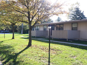 Newberry Apartments in Lansing, MI - Building Photo - Building Photo