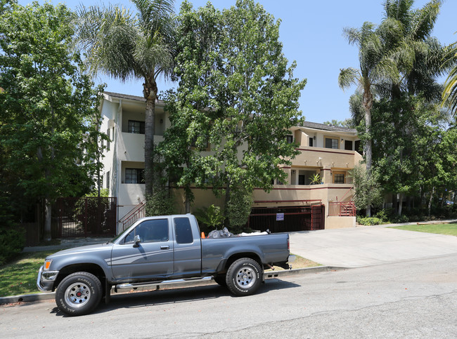 11806 Venice Blvd in Los Angeles, CA - Building Photo - Building Photo