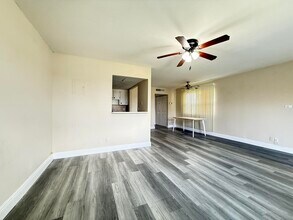 323 Tuscany F in Delray Beach, FL - Building Photo - Building Photo