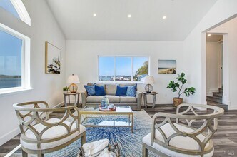 625 CA-1 in Bodega Bay, CA - Building Photo - Building Photo