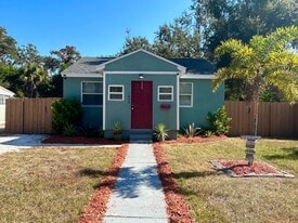 1608 Preston St S in St. Petersburg, FL - Building Photo