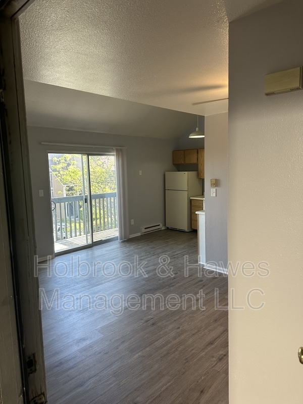 property at 4531 Boardwalk Dr