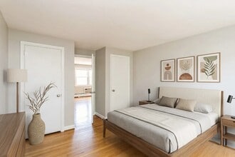 Manchester Green in Manchester, CT - Foto de edificio - Building Photo