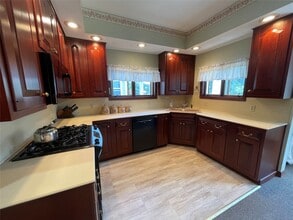 68 Front St in Owego, NY - Building Photo - Building Photo