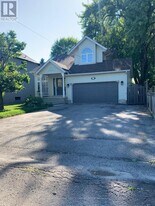 1158 Shoal Point Rd in Ajax, ON - Building Photo