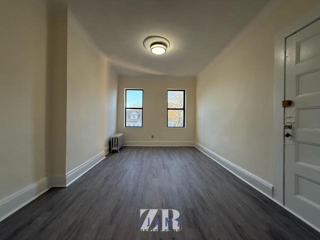 1222 Cortelyou Rd in Brooklyn, NY - Foto de edificio