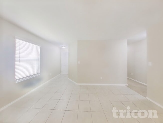 310 Mistflower in New Braunfels, TX - Foto de edificio - Building Photo