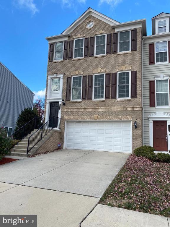 42832 Bittner Square in Ashburn, VA - Building Photo - Building Photo