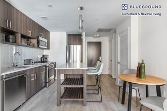 400 Army Navy Dr in Arlington, VA - Foto de edificio - Building Photo