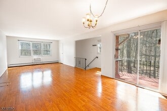 680 NJ-15 in Jefferson, NJ - Building Photo - Building Photo