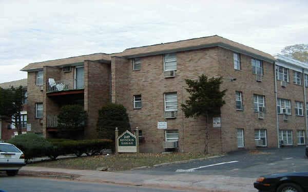 Garden State Apartments in Orange, NJ - Building Photo - Building Photo