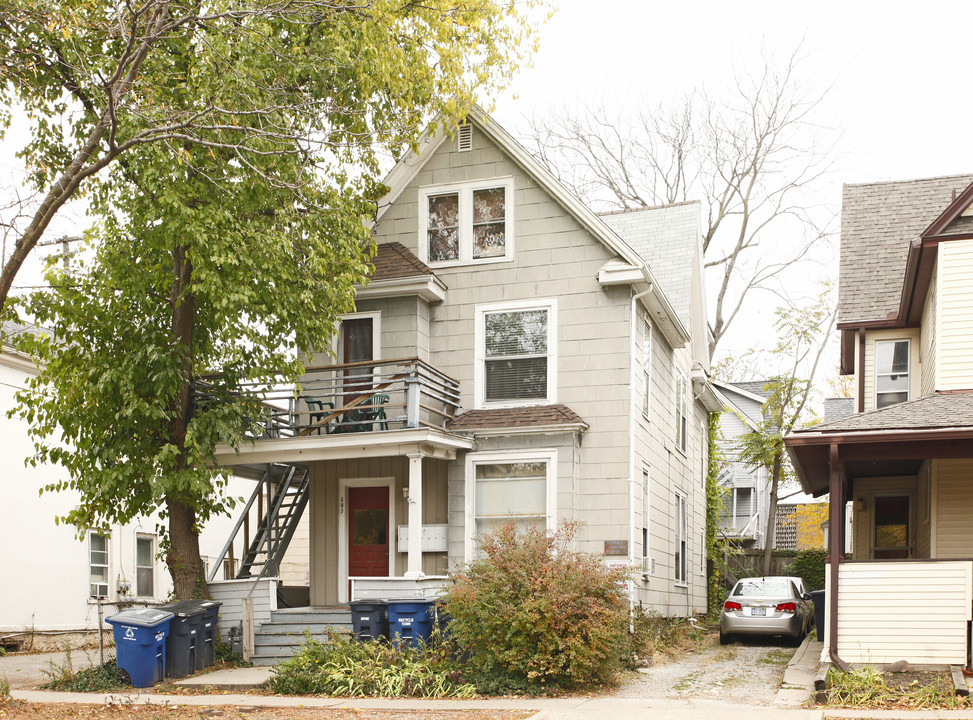 307 S Division St in Ann Arbor, MI - Foto de edificio