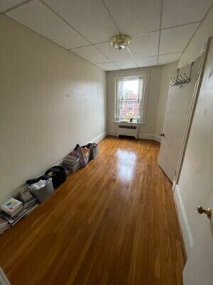 910 Beacon St, Unit 3 in Boston, MA - Building Photo - Building Photo