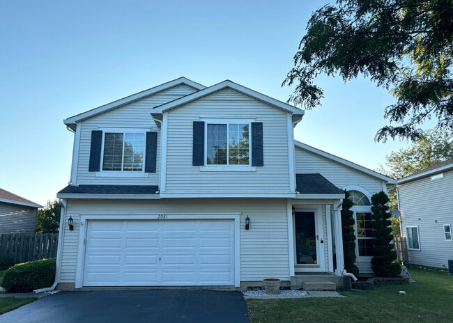 property at 2081 Litchfield Ln