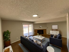 1326 Holland Park Blvd in Colorado Springs, CO - Building Photo - Building Photo