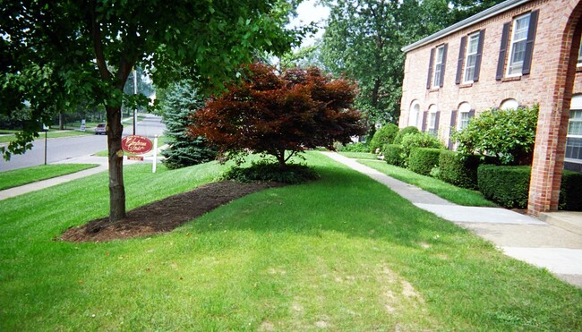 Chateau Clair in State College, PA - Building Photo - Building Photo