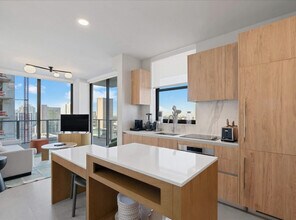 11 NE 6th St, Unit SI ID1376602P in Miami, FL - Building Photo - Building Photo