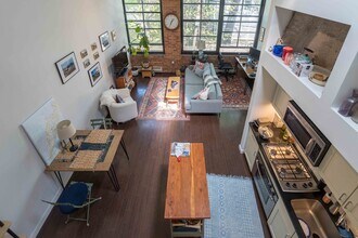 1 Aberdeen Way in Cambridge, MA - Building Photo - Building Photo
