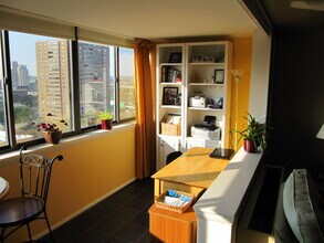 2 Hawthorne Pl, Unit 15A in Boston, MA - Building Photo - Building Photo