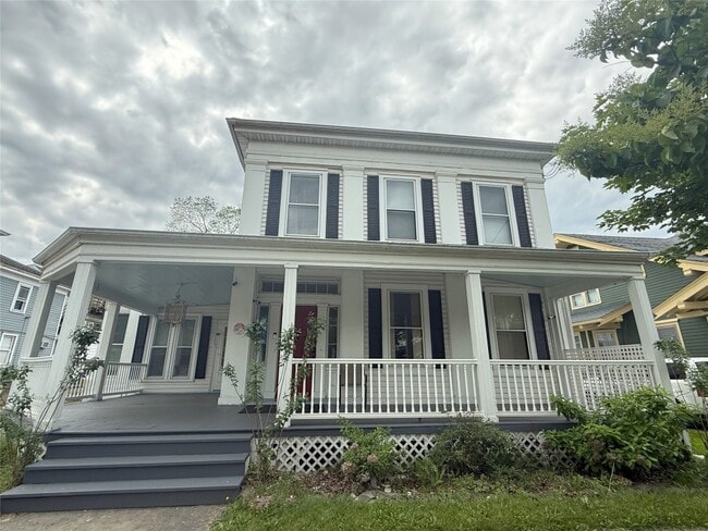 property at 104 Nanticoke Ave