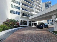 3140 S Ocean Dr in Hallandale Beach, FL - Building Photo - Building Photo