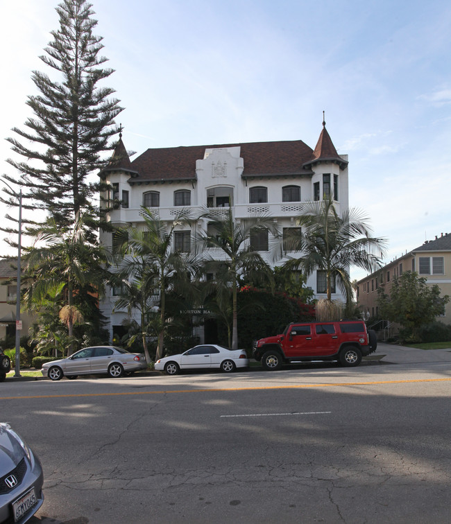 Horton Hall in Los Angeles, CA - Building Photo - Building Photo