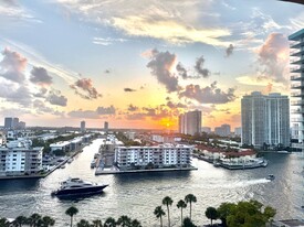 290 174th St, Unit 1208 in Sunny Isles Beach, FL - Building Photo