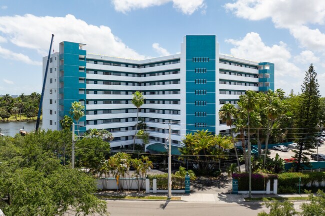 Serenity On the River in Miami, FL - Building Photo - Primary Photo