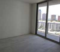 1010 SW 2nd Ave, Unit 2101 in Miami, FL - Foto de edificio - Building Photo