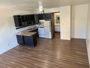 1525 22nd St, Unit 8 in Sacramento, CA - Foto de edificio - Building Photo